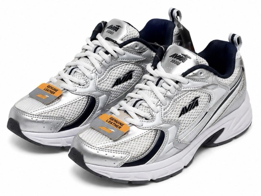 Avia 5000 Running Shoes Womens Size 7 Silver White Navy Genuine Leather New